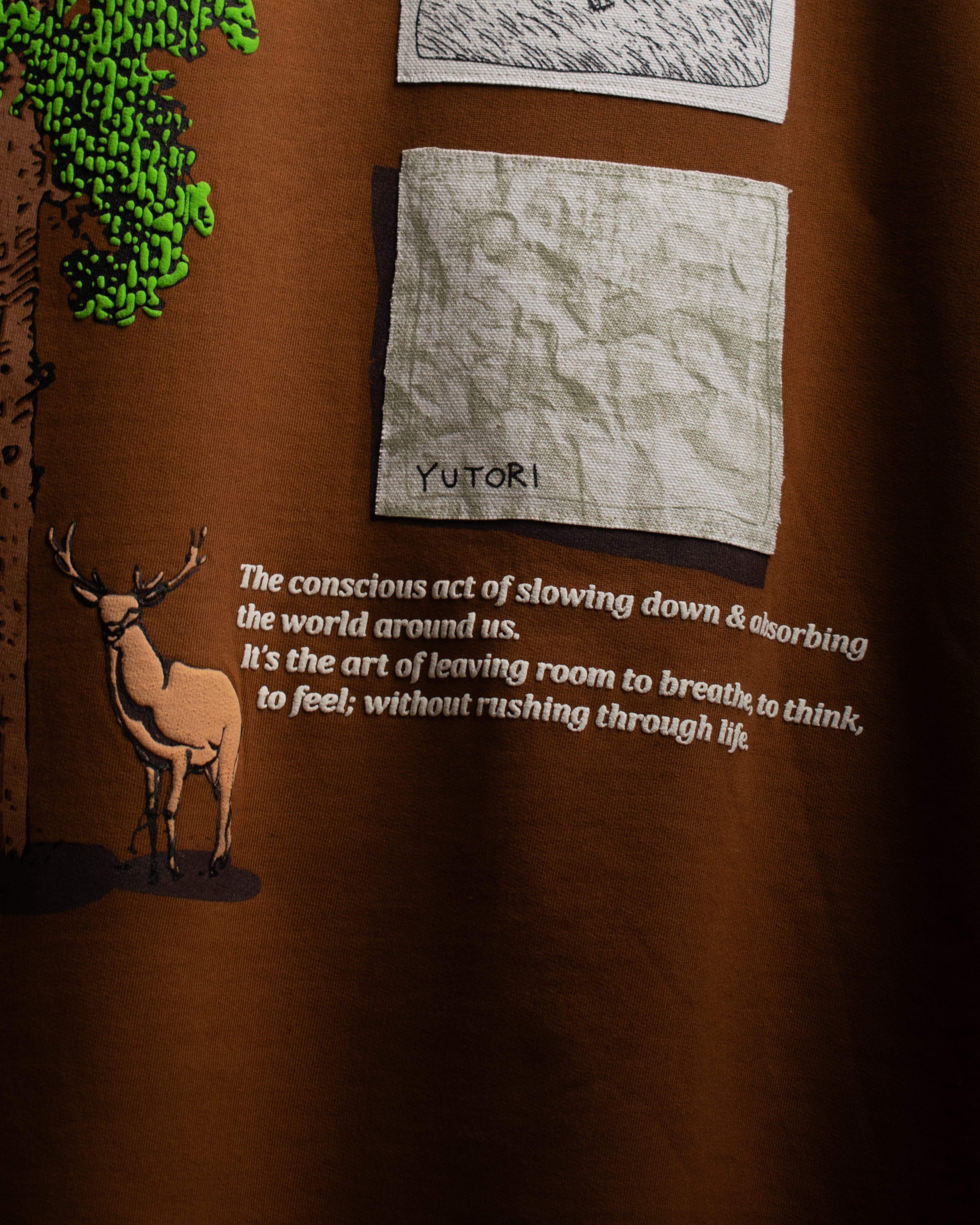 YUTORI T-SHIRT [MOCHA]