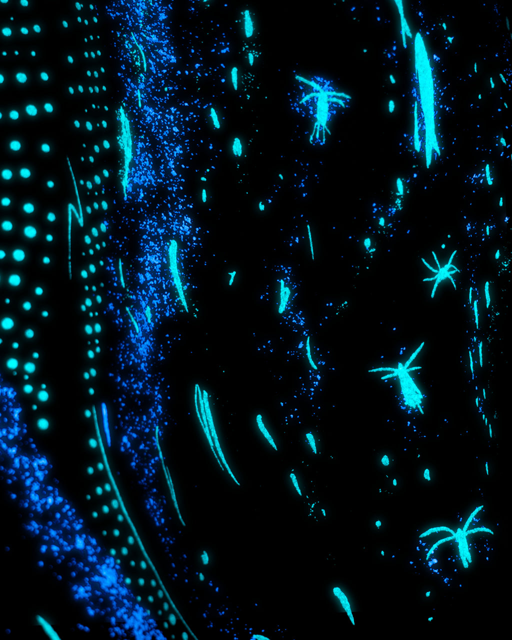 A GLOWING OCEAN T-SHIRT [GLOW IN DARK]