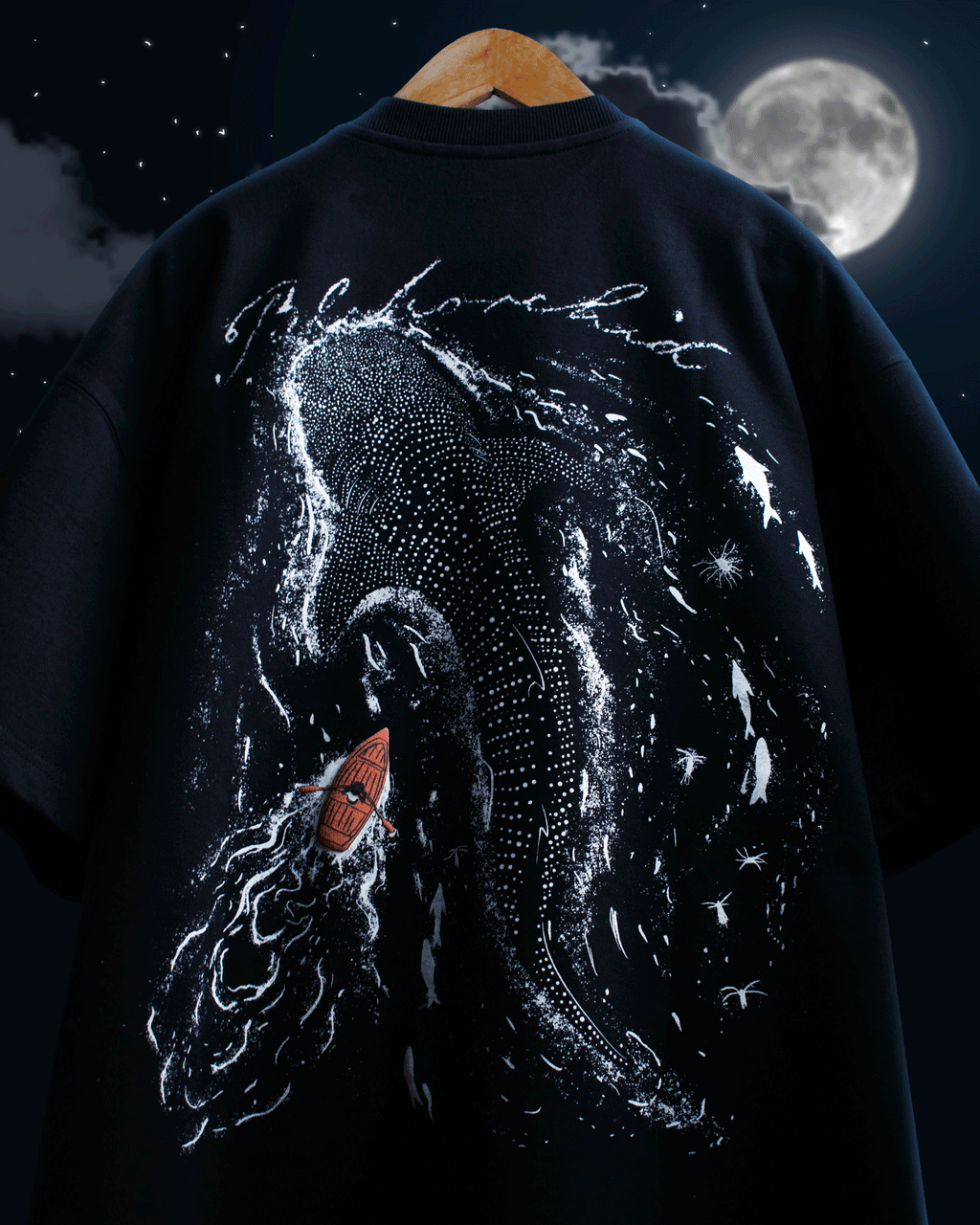 A GLOWING OCEAN T-SHIRT [GLOW IN DARK]